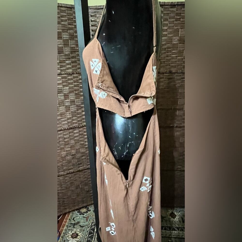 Free People Geo Daze Sleeveless Cutout Jumpsuit in Doe Eyes – Appx Size Large/XL - Picture 8 of 13